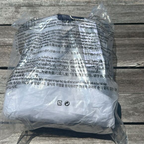 DISNEY Wish Loungefly Mini Backpack‎ NWT - Picture 5 of 5